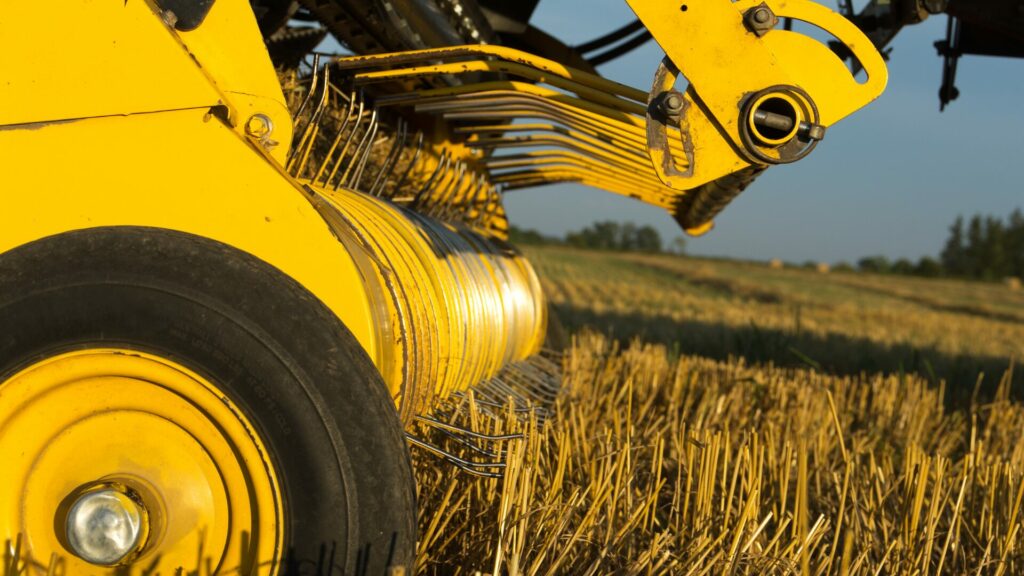 INH Bagger with Hydraulic Controls in North West